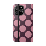 iPhone 16 Pro Max plånboksfodral i veganskt läder – design med Pink Plum Polka Dot