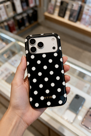 Classic Polka Dots, Black Noir - Tough MagSafe iPhone Skal